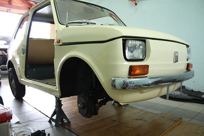 Zobacz temat Dziadek Maniek Polski Fiat 126p 1976r.