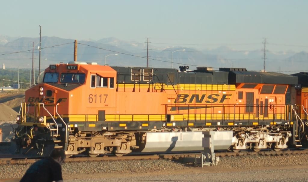  photo BNSF 6117._zpskllioapv.jpg