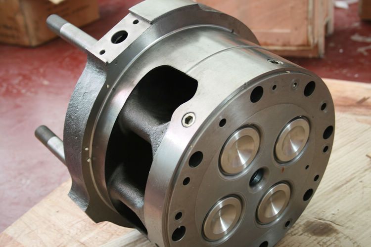  photo Emd-Cylinder-Heads-Cylinder-Liners_zps85dff472.jpg