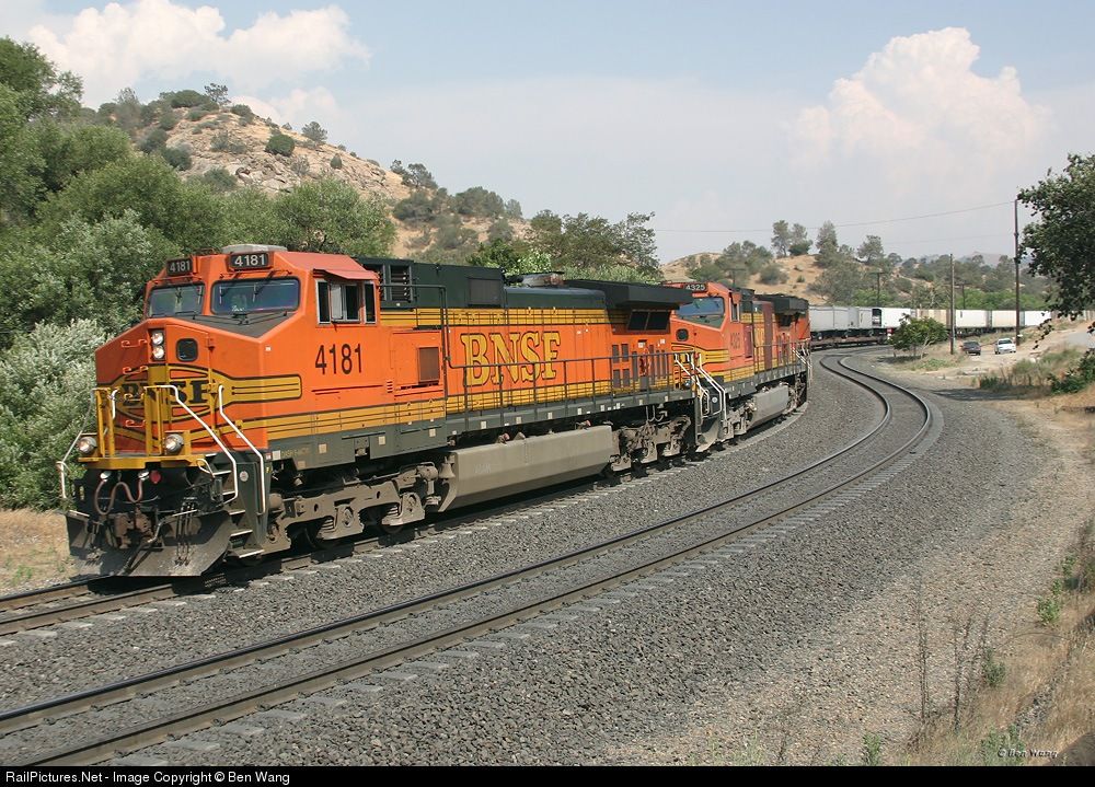  photo bnsf4181_zps84c16d00.jpg