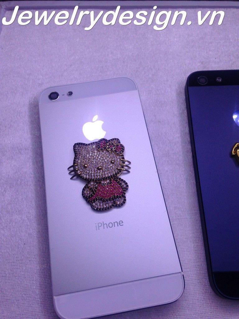 _Nhận gia công sườn Iphone gắn ốp sau theo yêu cầu của khách hàng_Mèo Kitty_