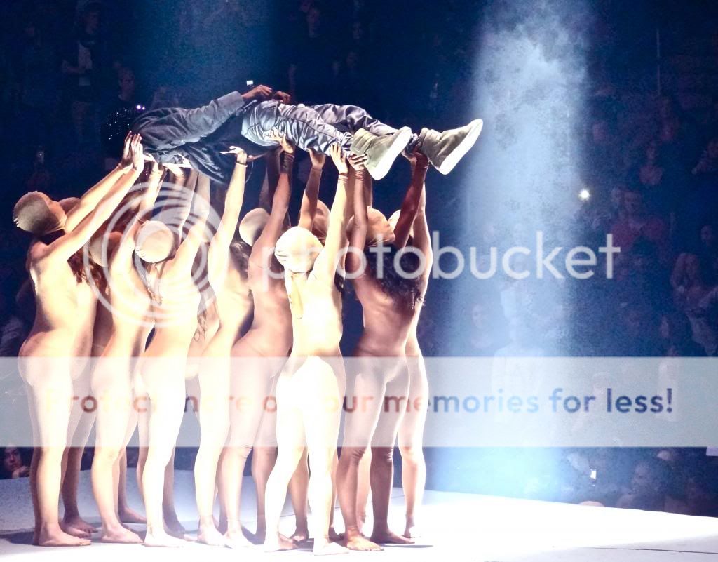 kanye west, soul dynamic, photos,concert review, nyc, new jersey